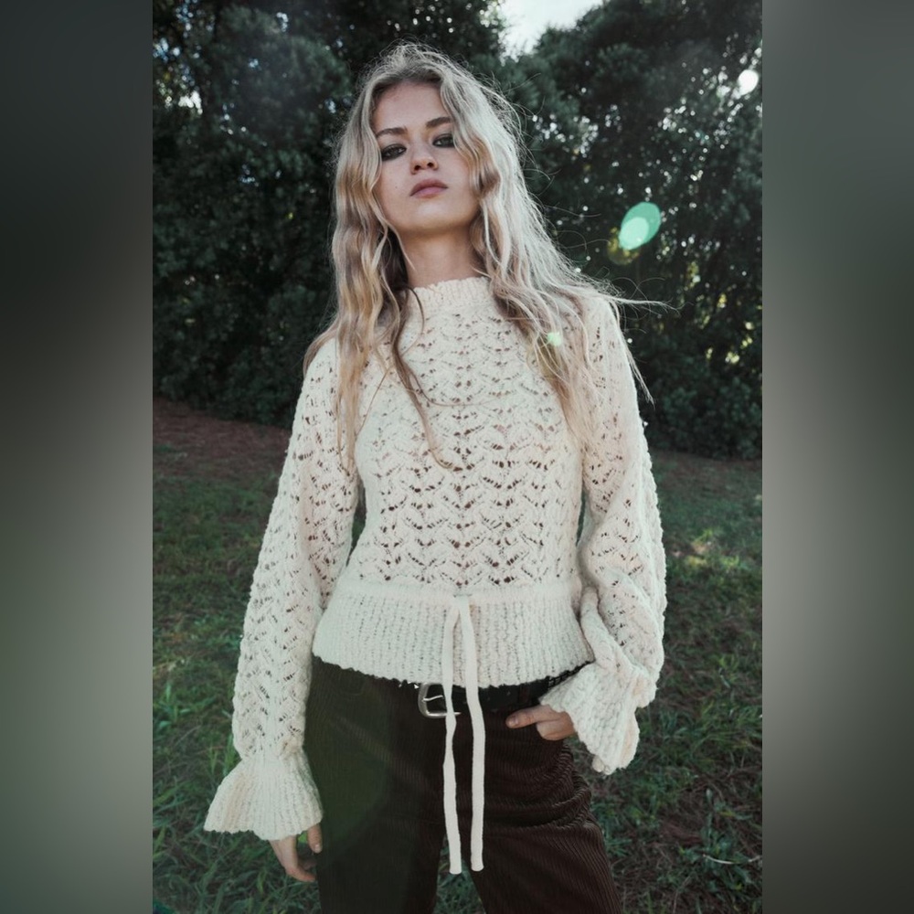 ZARA OPEN KNIT ROMANTIC SWEATER
